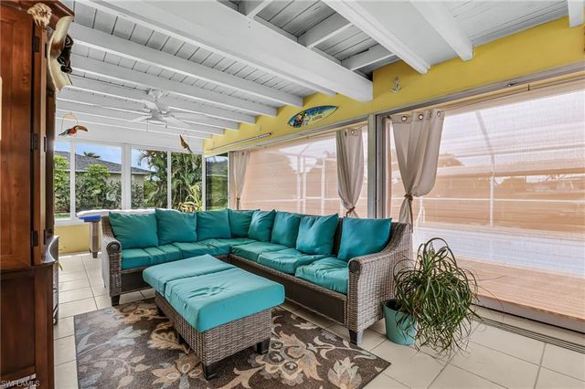 4814 SW 1st CT, Cape Coral, FL 33914