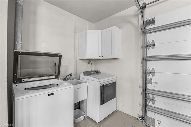 4814 SW 1st CT, Cape Coral, FL 33914