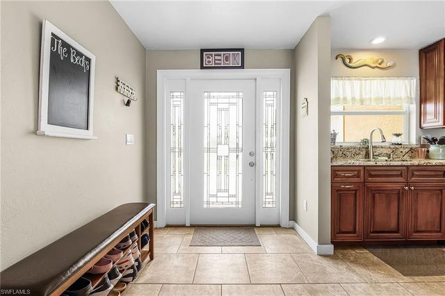 4814 SW 1st CT, Cape Coral, FL 33914