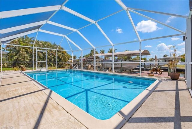 4814 SW 1st CT, Cape Coral, FL 33914