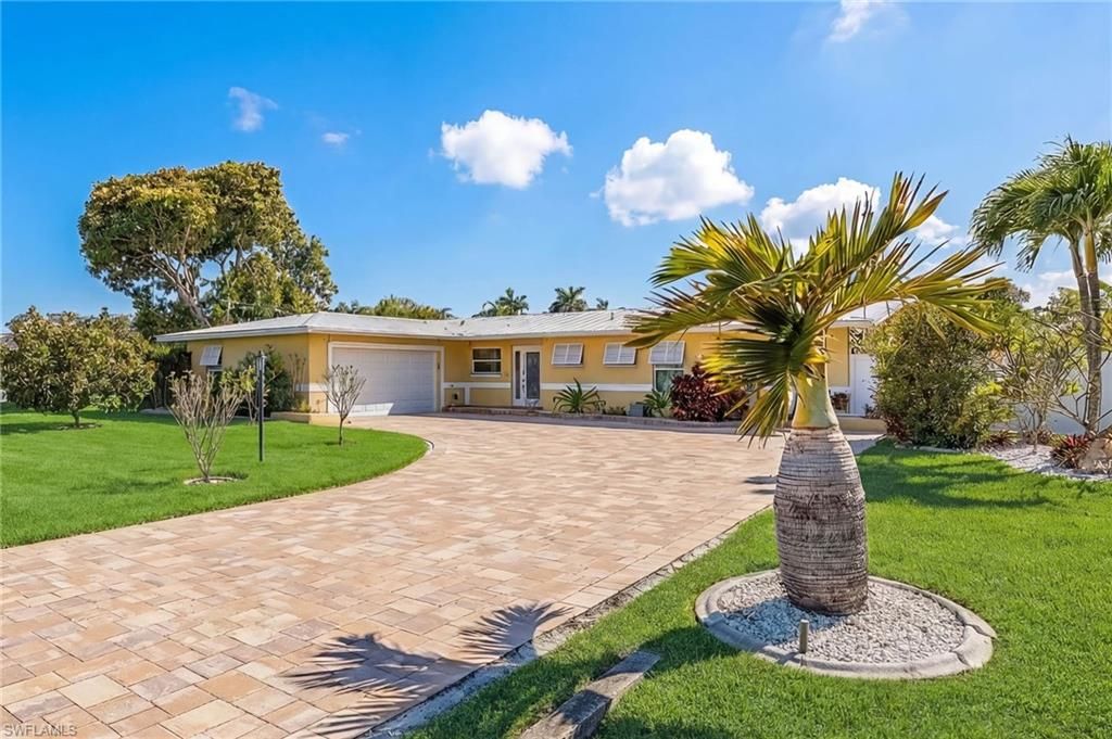 4814 SW 1st CT, Cape Coral, FL 33914