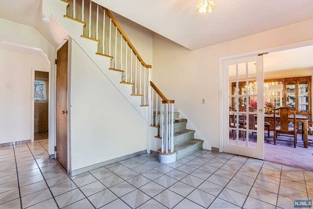 42-32 Debruin Drive, Fair Lawn, NJ 07410