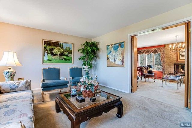 42-32 Debruin Drive, Fair Lawn, NJ 07410