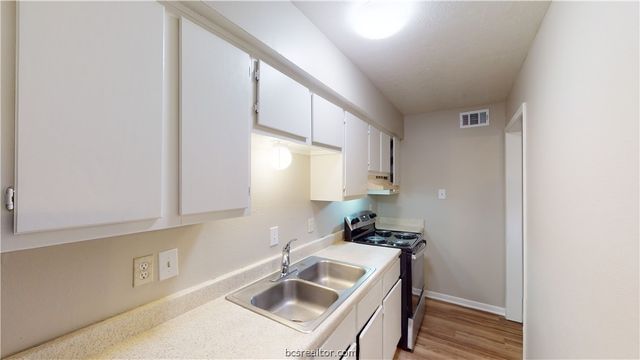 306 Manuel Drive A-D, College Station, TX 77840
