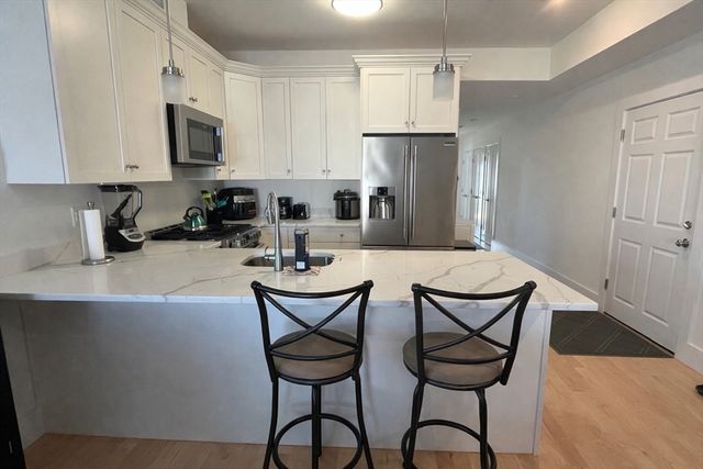 254 Spencer Avenue 5, Chelsea, MA 02150