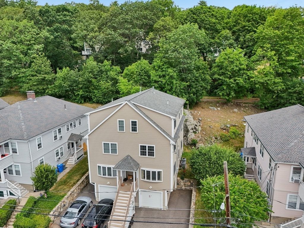89 Overland Rd 1, Waltham, MA 02451