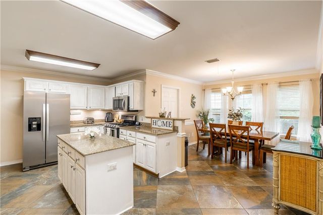 10164 Waterford Way, Mobile, AL 36695