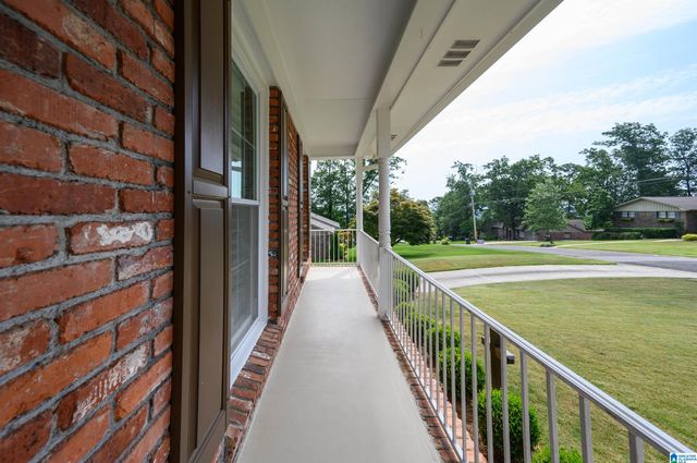 2613 SWISS LANE, Vestavia Hills, AL 35226