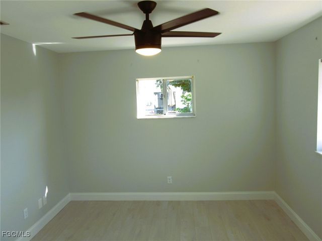 2122 SE 5th TER, Cape Coral, FL 33990