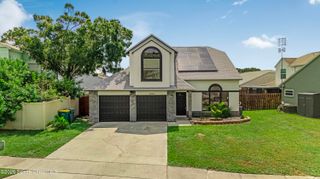 2333 Meadow Cove Boulevard, Melbourne, FL 32935