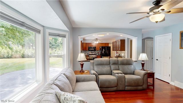 5365 Lenore Drive, Mentor, OH 44060