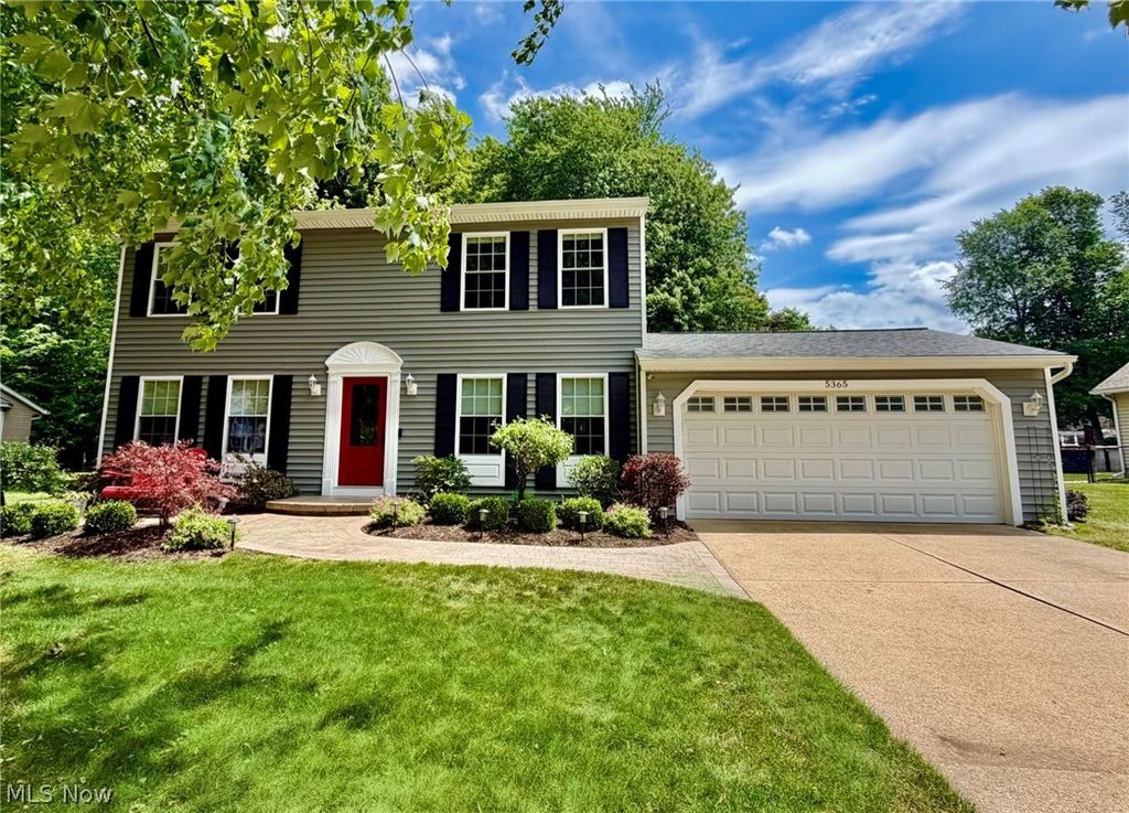 5365 Lenore Drive, Mentor, OH 44060