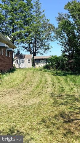 12606 CROOM RD, Upper Marlboro, MD 20772
