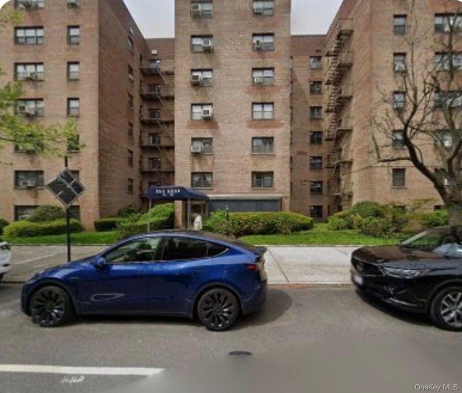 2950 137th Street LC, Flushing, NY 11354 — exterior