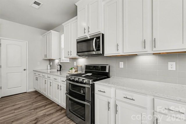 5109 Kinsbridge Drive, Mint Hill, NC 28227