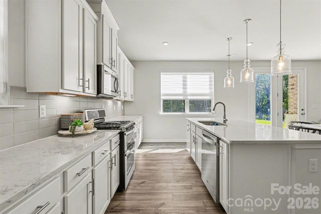5109 Kinsbridge Drive, Mint Hill, NC 28227