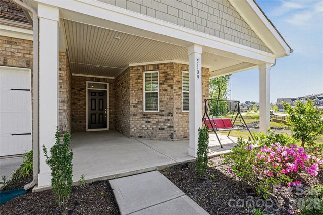 5109 Kinsbridge Drive, Mint Hill, NC 28227