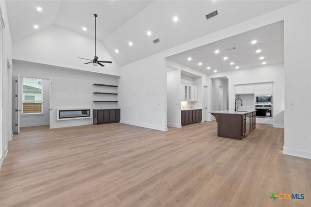 2013 Tobiano Trace, Georgetown, TX 78633