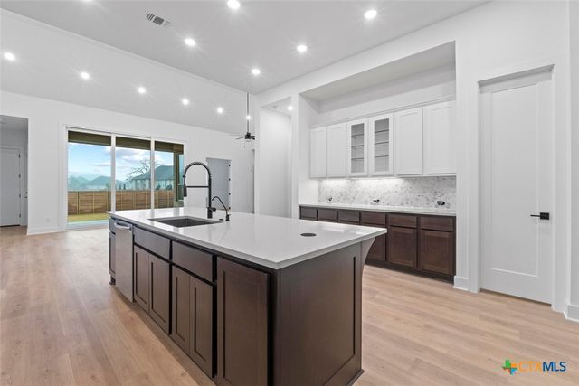 2013 Tobiano Trace, Georgetown, TX 78633