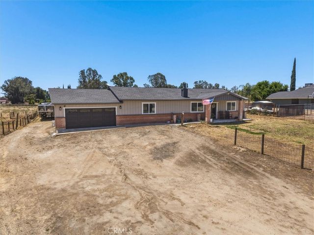 30664 Donald Avenue, Madera, CA 93636