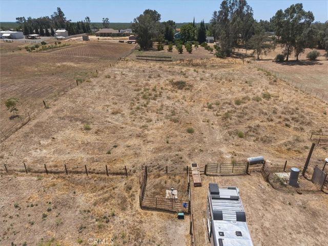 30664 Donald Avenue, Madera, CA 93636