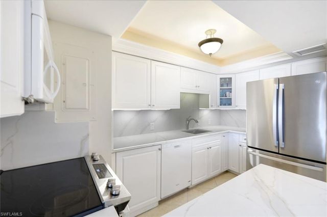 3443 Gulf Shore BLVD N # 309, Naples, FL 34103