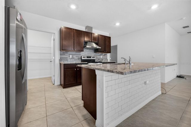 17048 OVAL RUM DRIVE, Wimauma, FL 33598