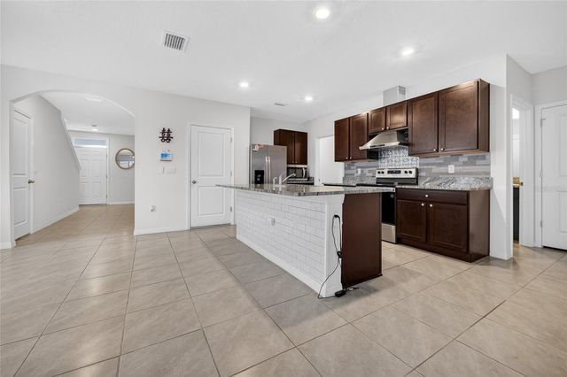 17048 OVAL RUM DRIVE, Wimauma, FL 33598