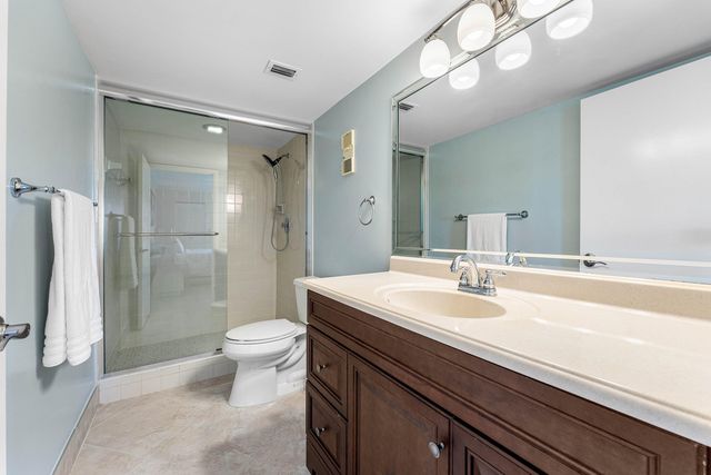 7076 Huntington Lane 502, Delray Beach, FL 33446