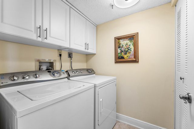 7076 Huntington Lane 502, Delray Beach, FL 33446