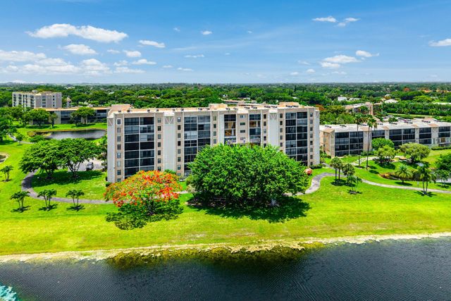 7076 Huntington Lane 502, Delray Beach, FL 33446