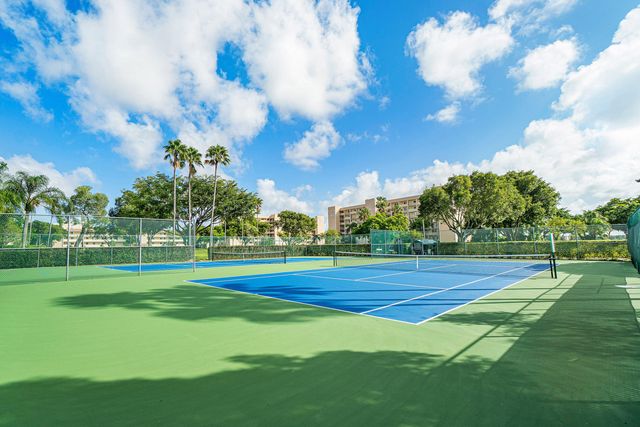 7076 Huntington Lane 502, Delray Beach, FL 33446