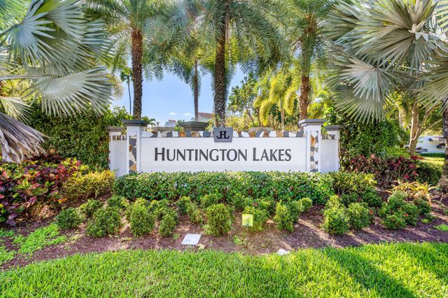7076 Huntington Lane 502, Delray Beach, FL 33446