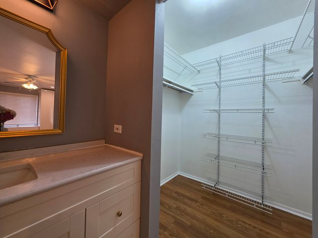 6790 180th Street 2, Tinley Park, IL 60477