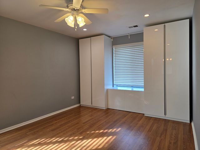 6790 180th Street 2, Tinley Park, IL 60477