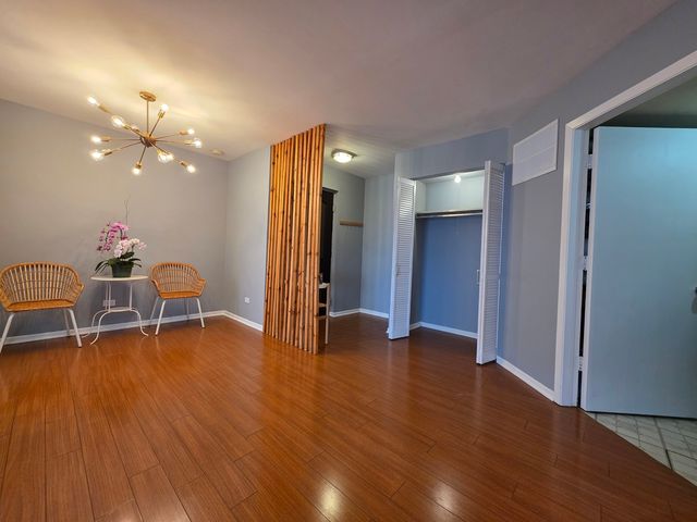 6790 180th Street 2, Tinley Park, IL 60477