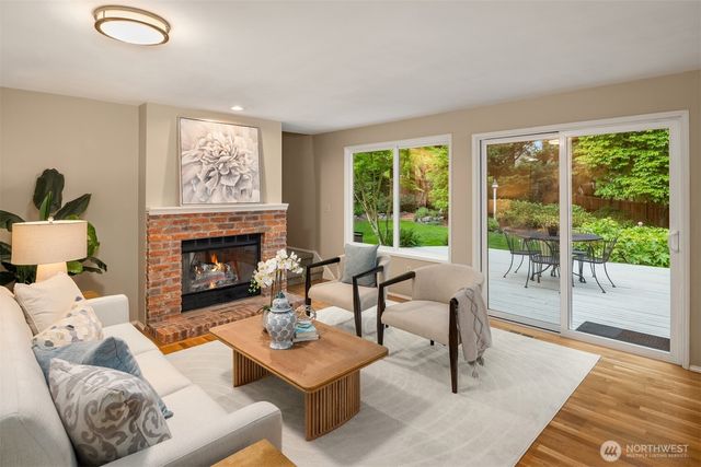 2236 224th Place NE, Sammamish, WA 98074