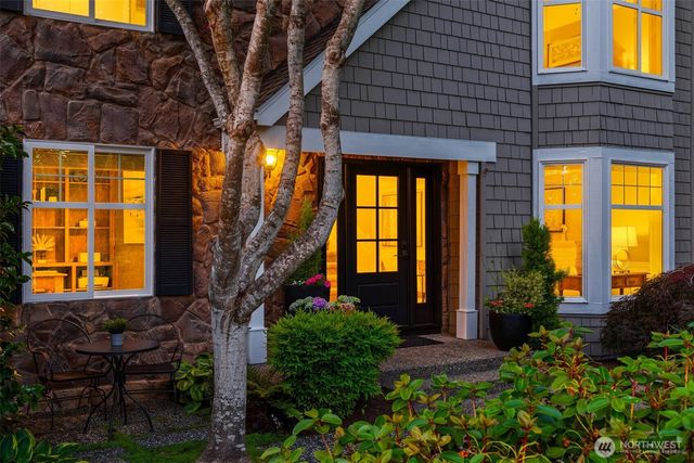 2236 224th Place NE, Sammamish, WA 98074