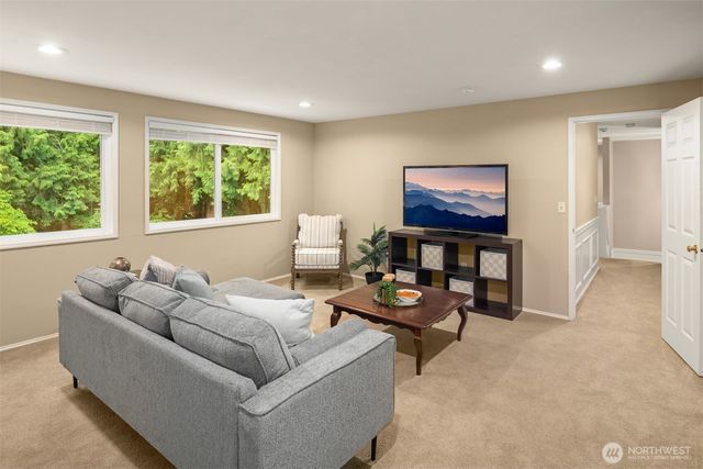2236 224th Place NE, Sammamish, WA 98074