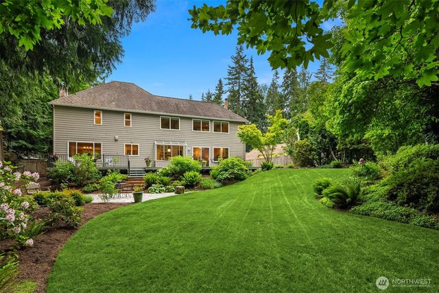 2236 224th Place NE, Sammamish, WA 98074
