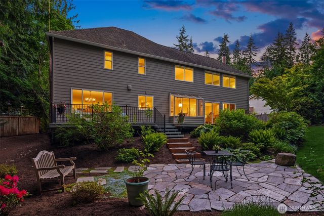 2236 224th Place NE, Sammamish, WA 98074