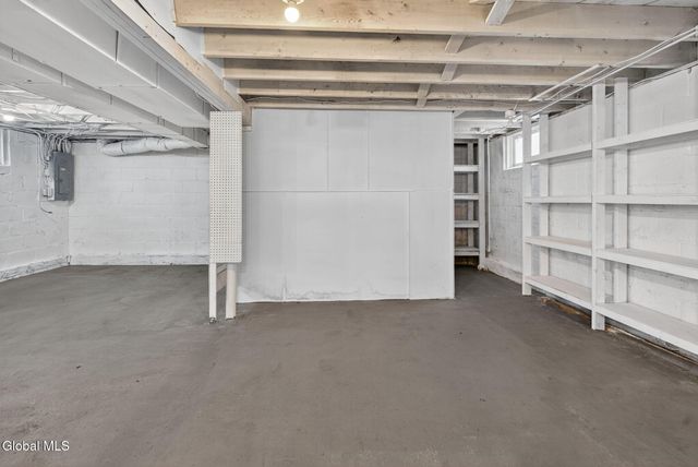 2803 Wellington Avenue, Rotterdam, NY 12306