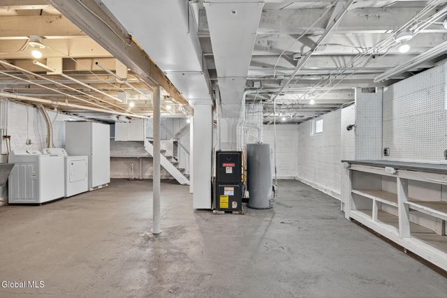 2803 Wellington Avenue, Rotterdam, NY 12306