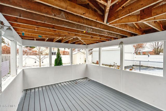 2803 Wellington Avenue, Rotterdam, NY 12306