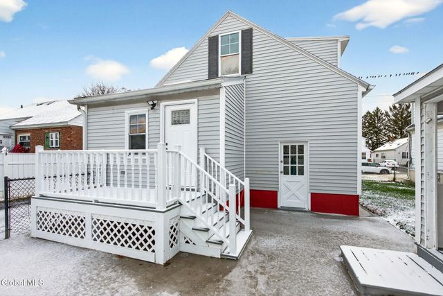 2803 Wellington Avenue, Rotterdam, NY 12306