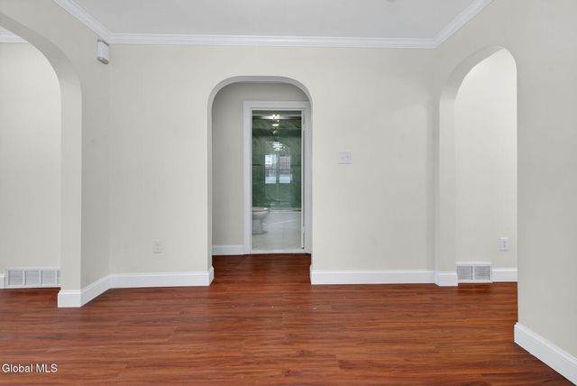 2803 Wellington Avenue, Rotterdam, NY 12306