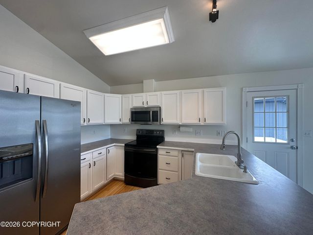 11731 Birch Trail Circle, Anchorage, AK 99515