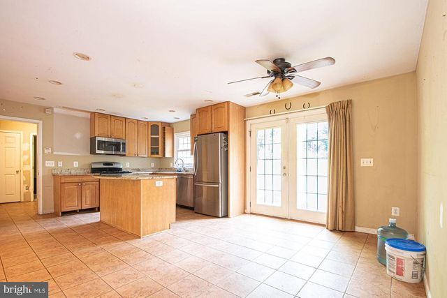 9478 MERRIMAC LN, Marshall, VA 20115