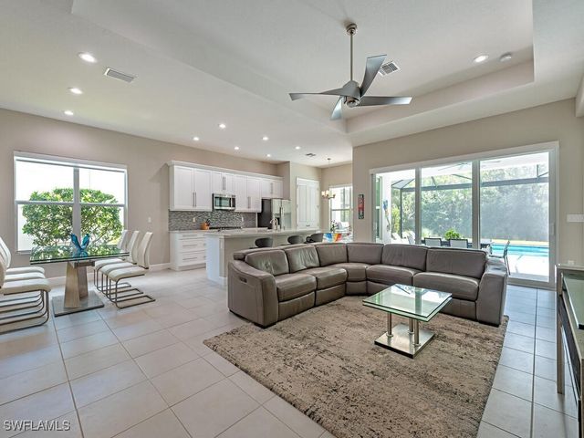 16581 Calistoga DR, Bonita Springs, FL 34135