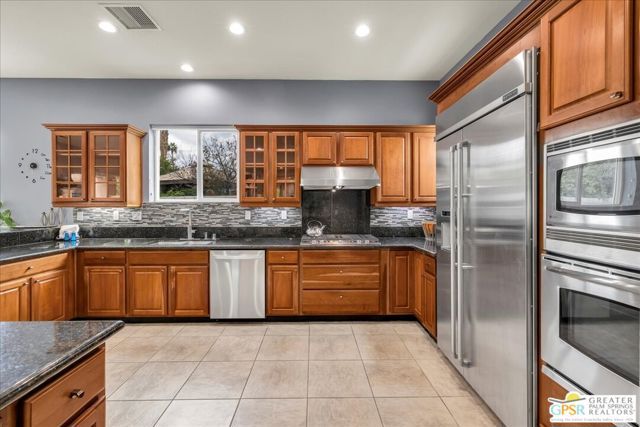 40504 Corte Placitas, Palm Desert, CA 92260